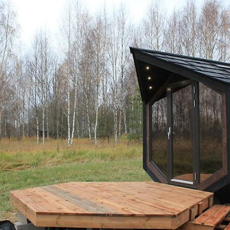 Hotel Ku:Kaerg Põldeotsa Esterno foto
