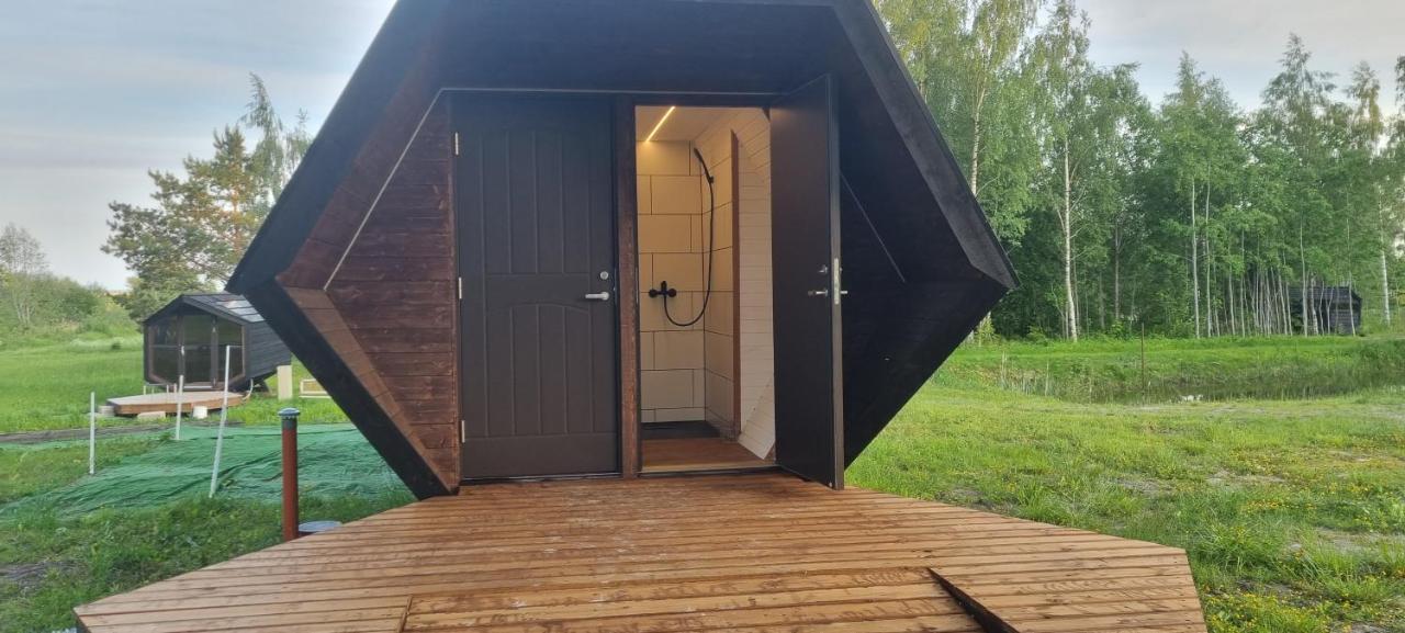 Hotel Ku:Kaerg Põldeotsa Esterno foto